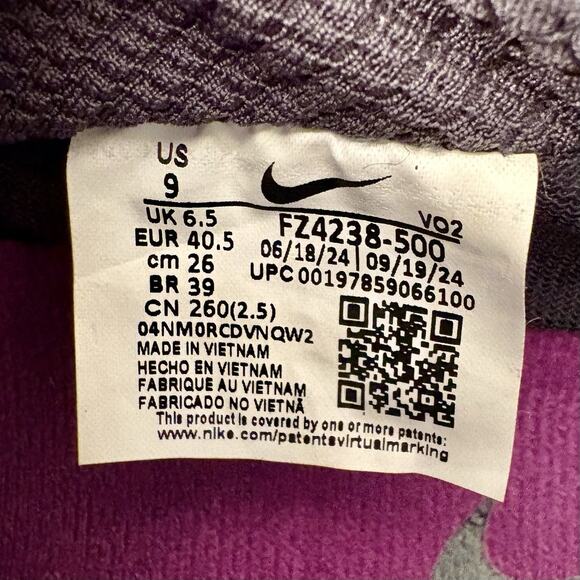 NWT NIKE Air Max SNDR GTX Gortex Zip-Up Sneaker WMN SIZE 9 Bold Berry FZ4238-500 - Picture 14 of 16